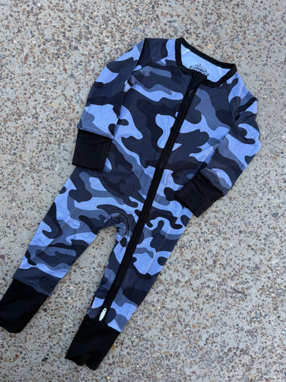 Grey Camo zippy